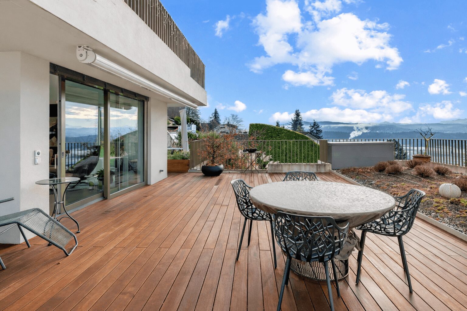 Terrasse Titelbild (2)